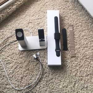 Apple Watch Series 1 38mm Aluminum/Black Bundle